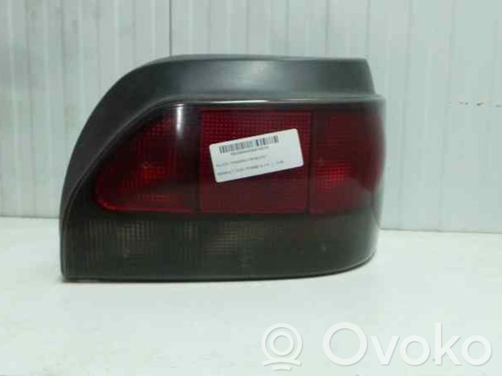 Rear/tail lights   9698