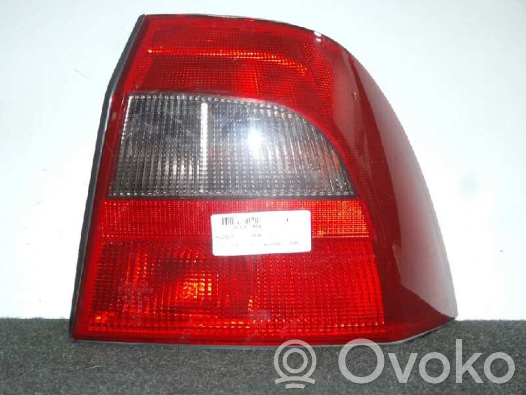 Opel Vectra B Rear/tail lights 