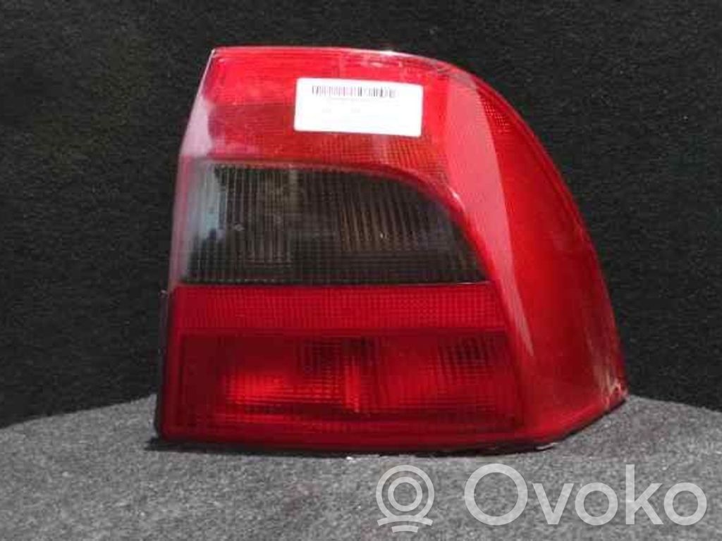 Opel Vectra B Rear/tail lights 