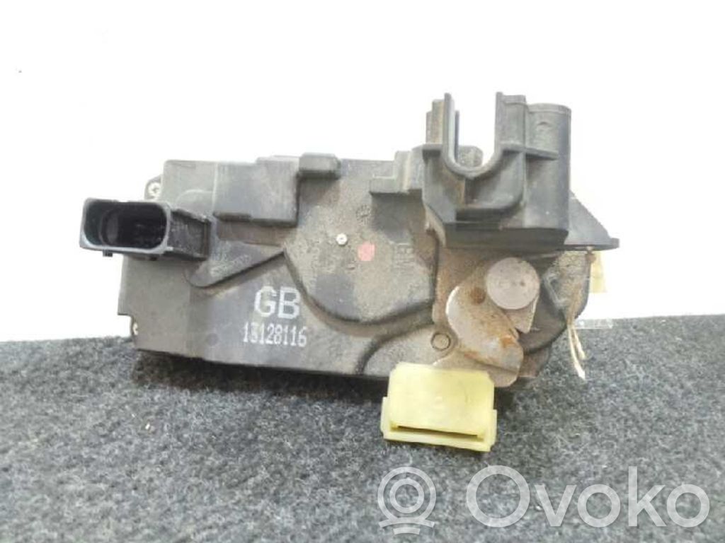 Rear door lock   5PINES