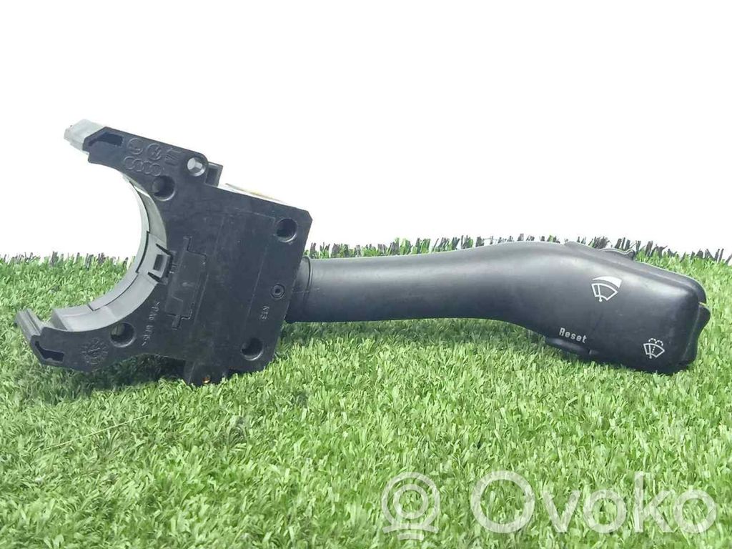Audi A6 S6 C5 4B Palanca de control del limpiaparabrisas 