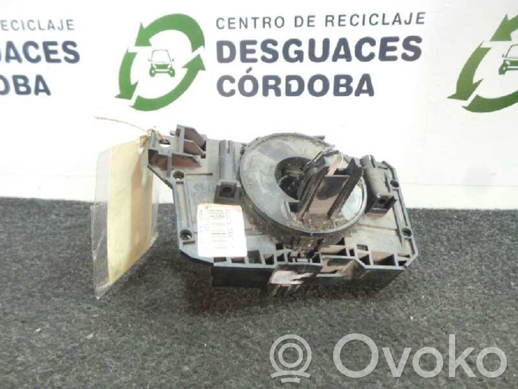 Steering wheel airbag