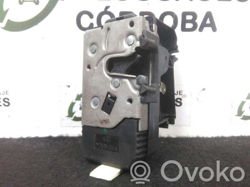 Front door lock   8200042171,ELECTRICA3PIN