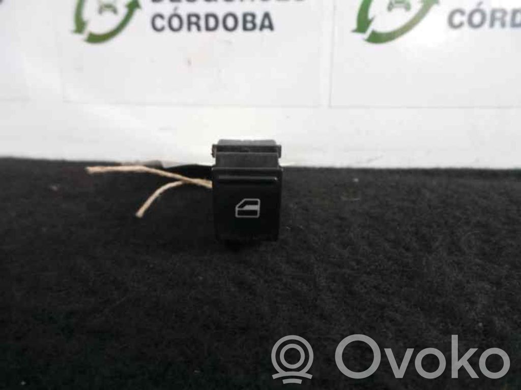 Electric window control switch   7L6959855B,4PINES