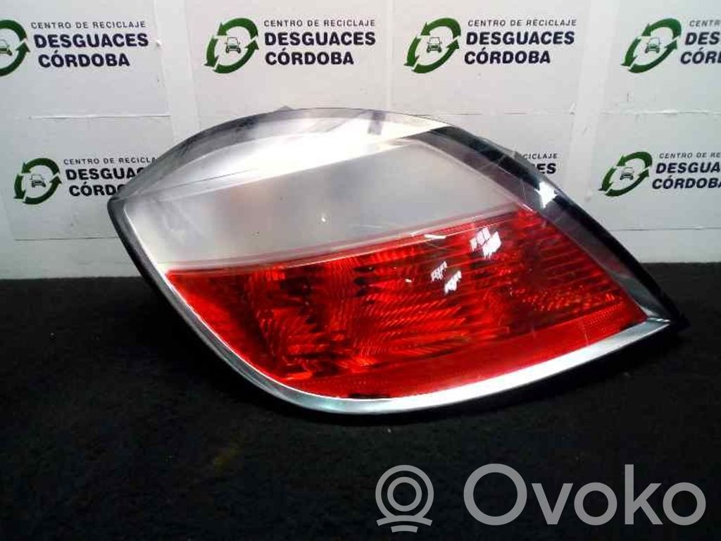 Opel Astra G Rear/tail lights 