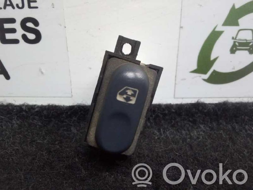Electric window control switch   7700875677,1BOTON5PINES,CONECTORBLANCO