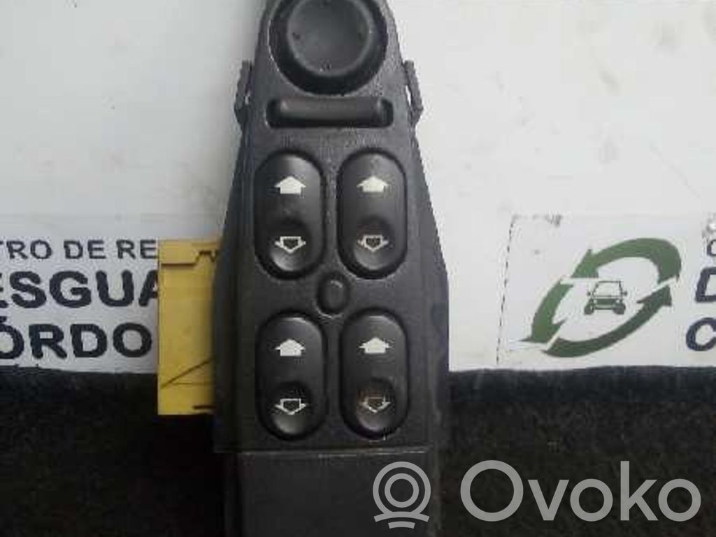 Electric window control switch   XR8214540CA,4BOTONES