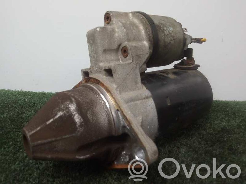 Starter motor   BOSCH,9DIENTES