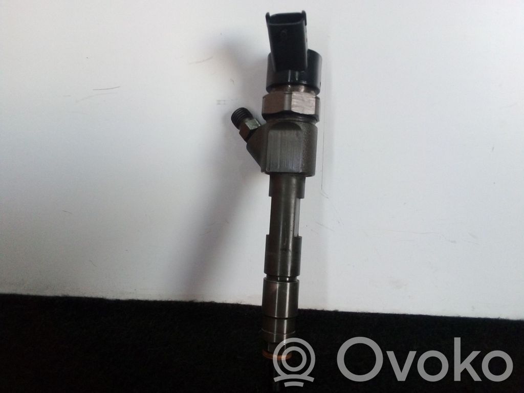 Inyector de combustible