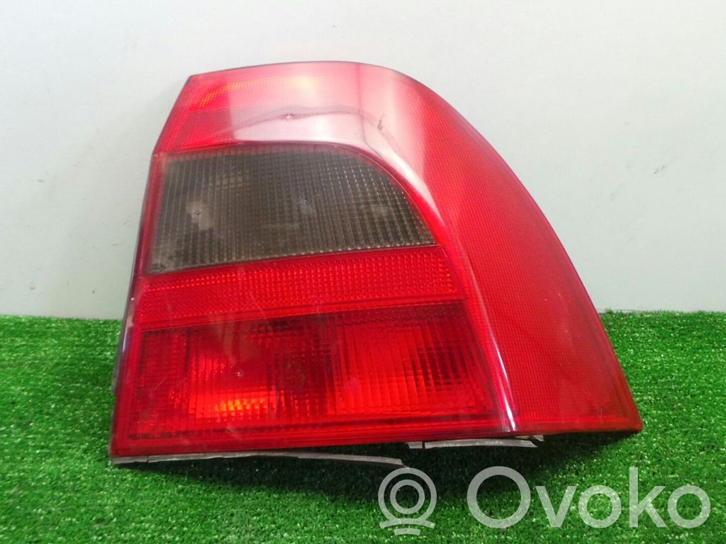 Opel Vectra B Rear/tail lights 