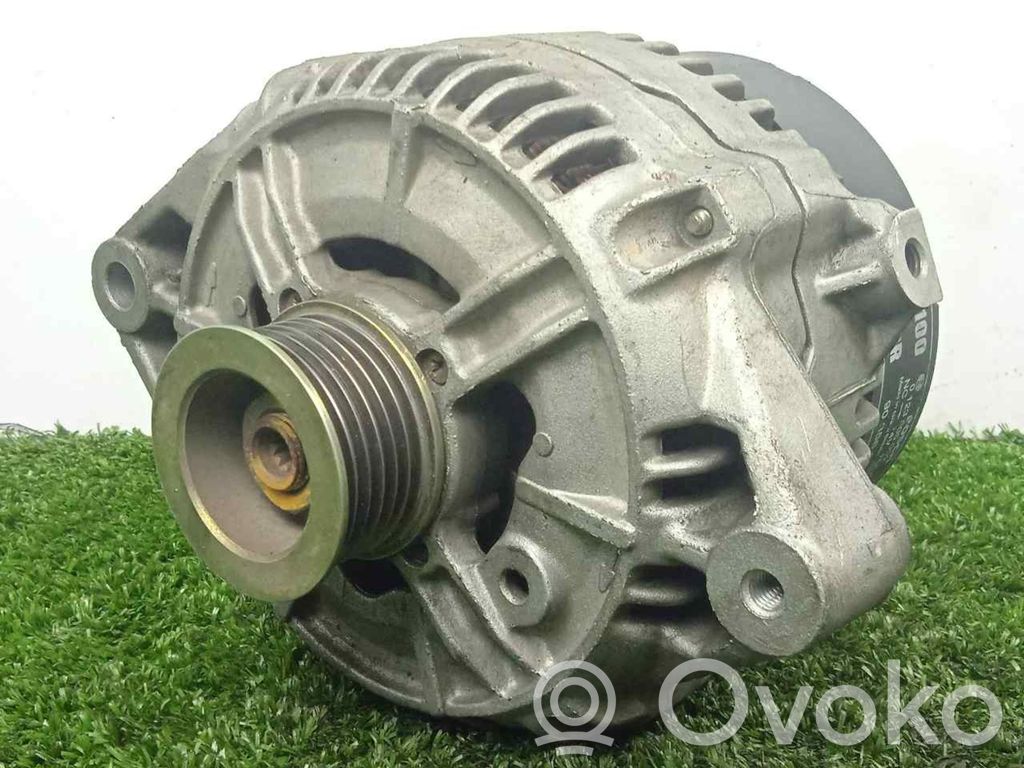 Opel Vectra B Generator/alternator 