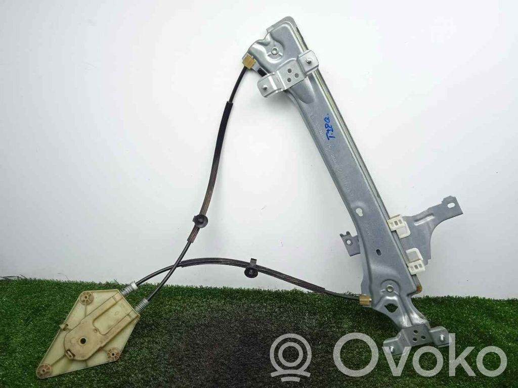 Renault Megane III Rear window lifting mechanism without motor 