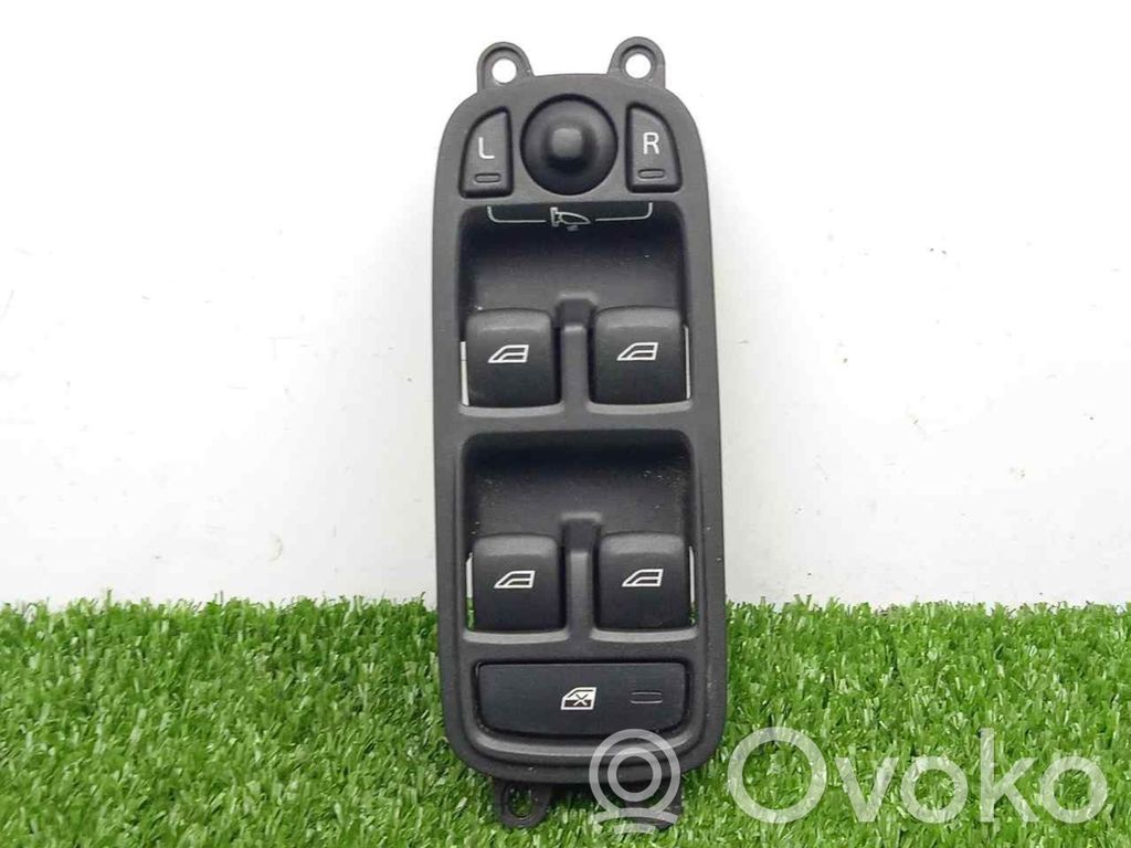 Electric window control switch   31272009,4BOTONES