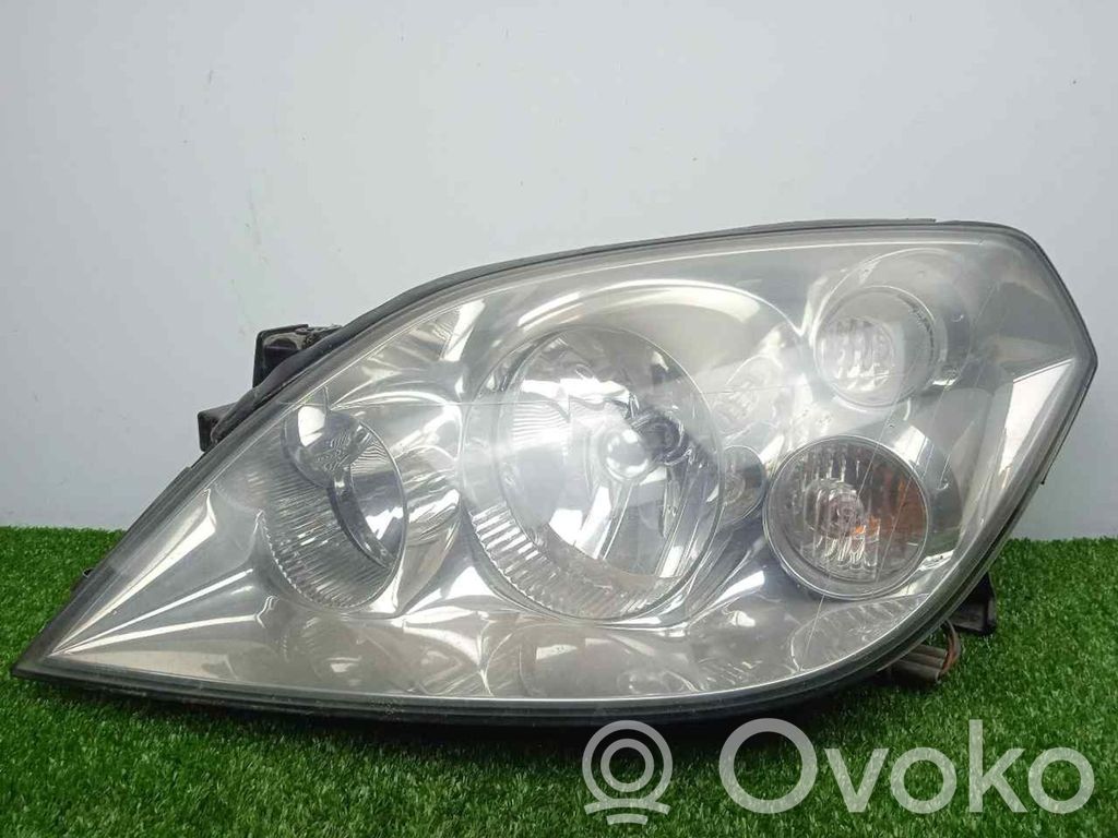 Headlight/headlamp   P12