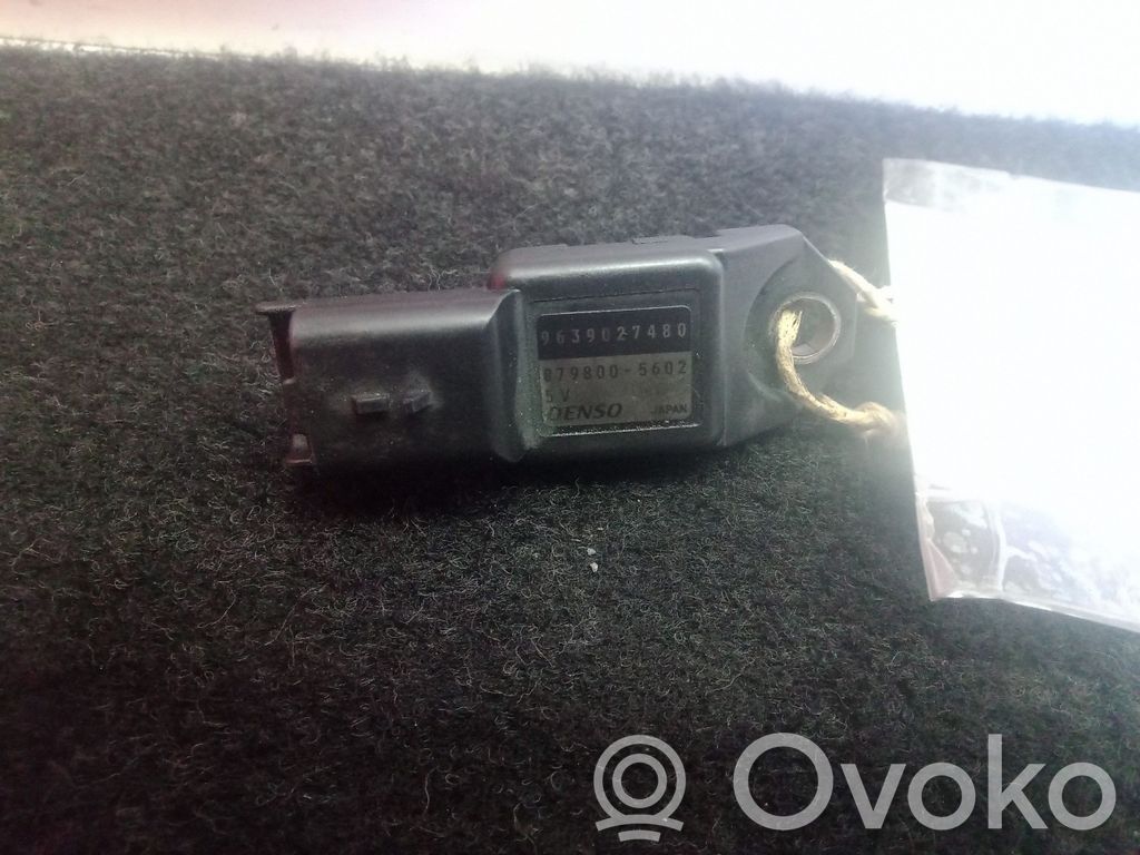 Sensor