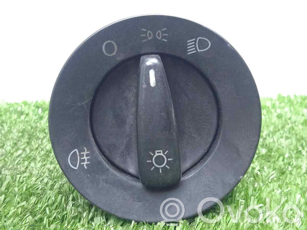 Volkswagen Passat Alltrack Multifunctional control switch/knob 