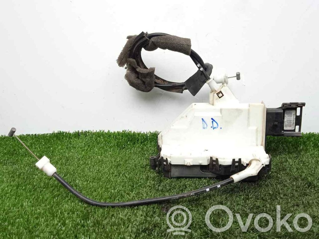 Peugeot Partner Etuoven lukko 