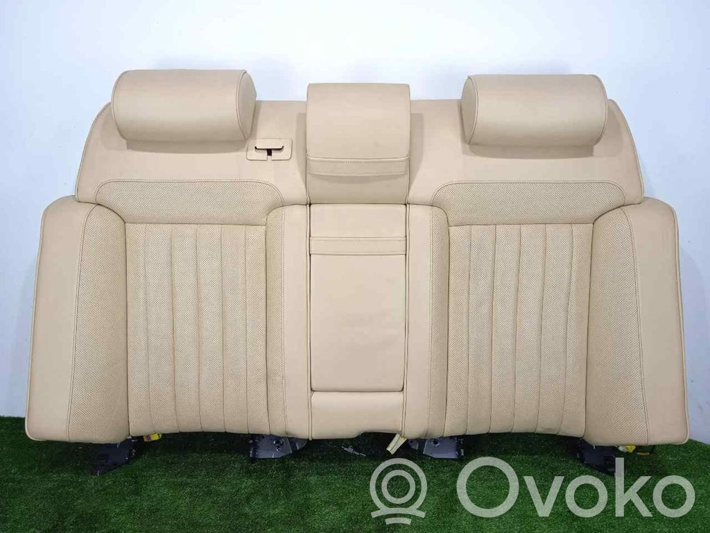 Volkswagen Phaeton Заднее сиденье 