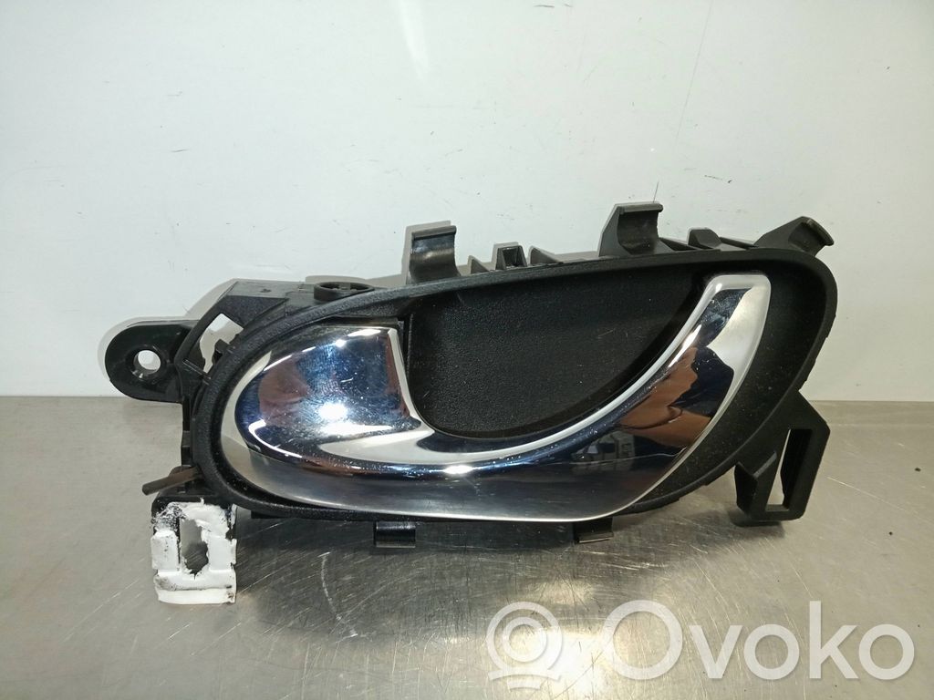 Front door interior handle   806714EA