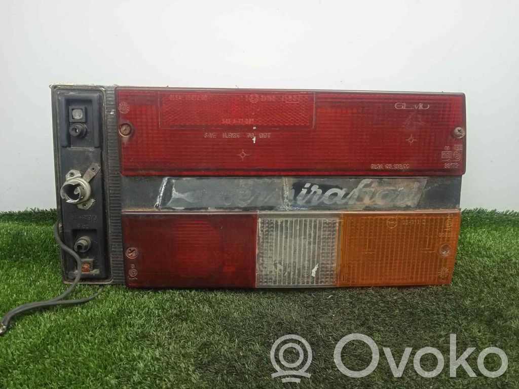 Rear/tail lights