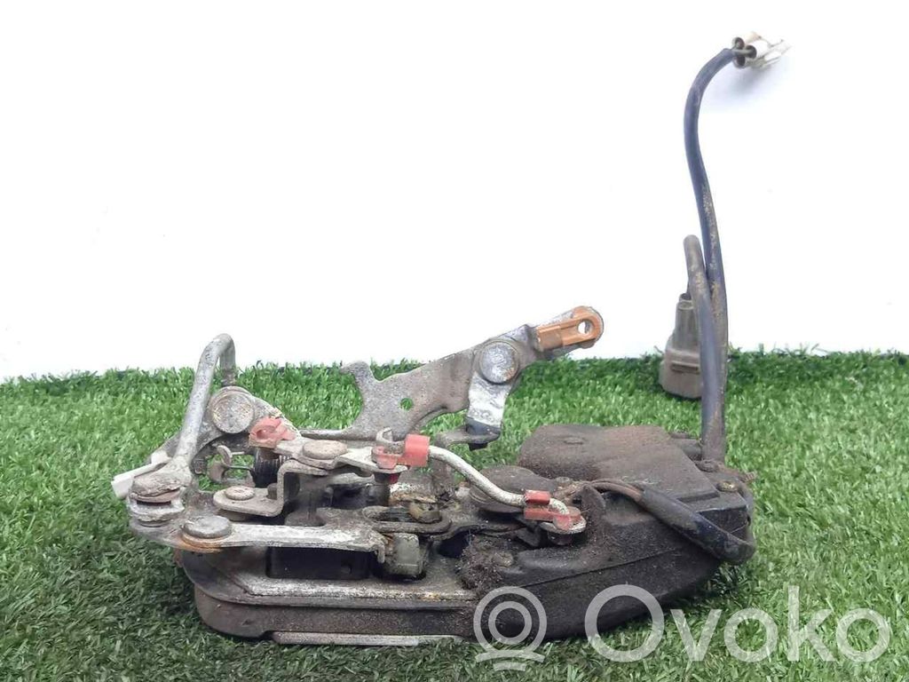 Toyota Previa (XR10, XR20) I Serratura portiera anteriore 