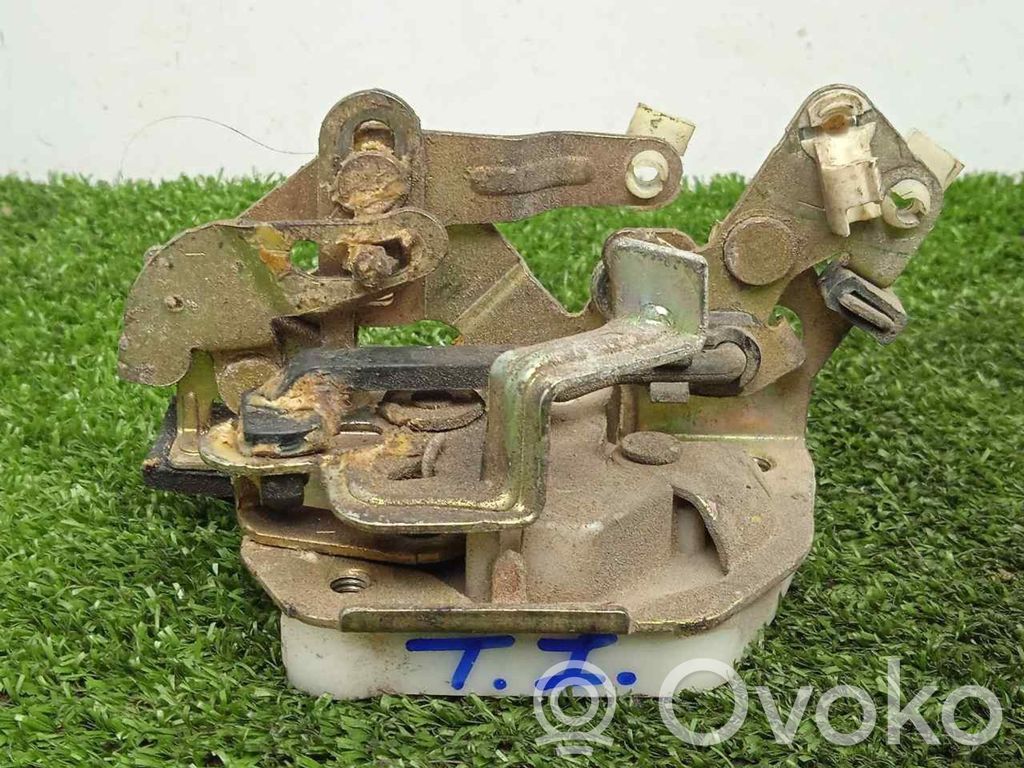 Rear door lock   SINREFERENCIA