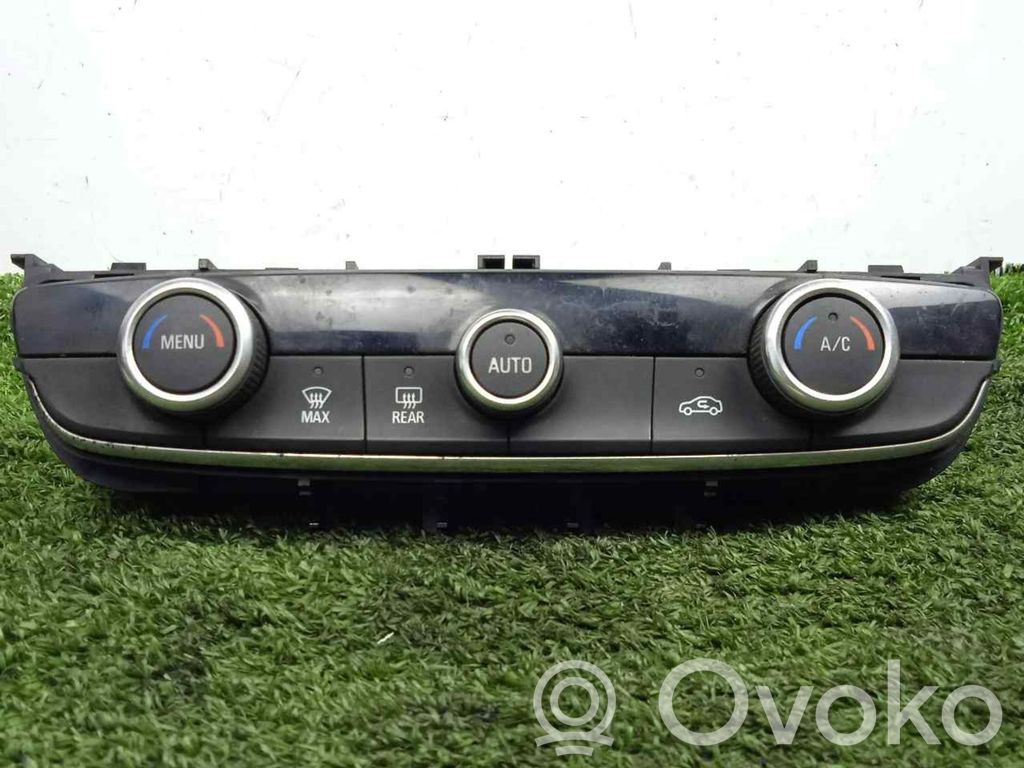 Opel Crossland X Climate control unit 