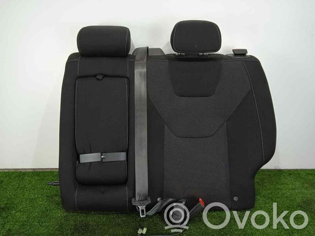 Ford Mondeo MK V Заднее сиденье 