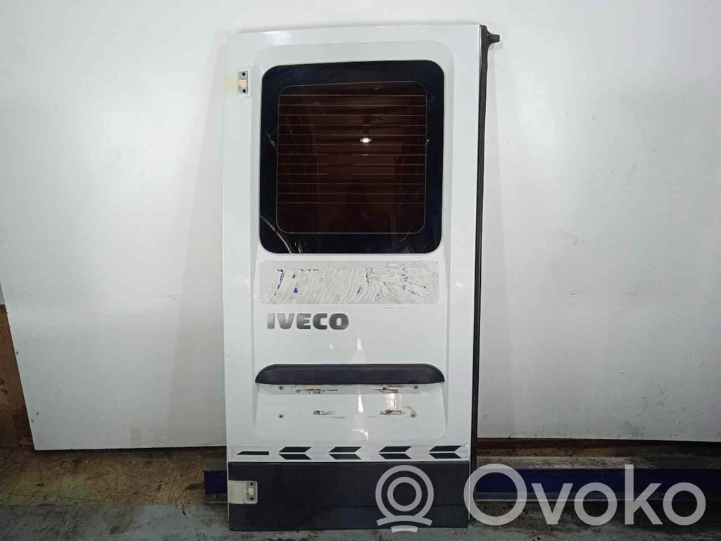 Iveco Daily 6th gen Rear door 