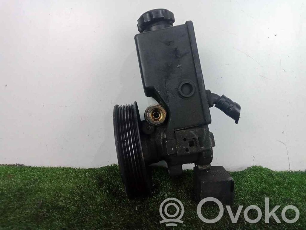 Power steering pump   SAGINAW90BARES