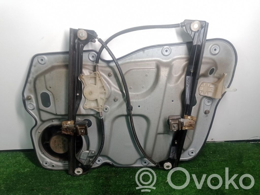 Volkswagen Touran II Macara geam față manuală