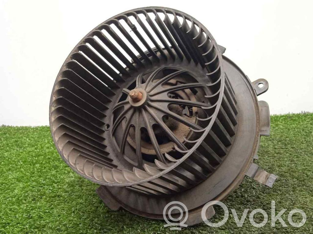 Opel Zafira B Mazā radiatora ventilators 