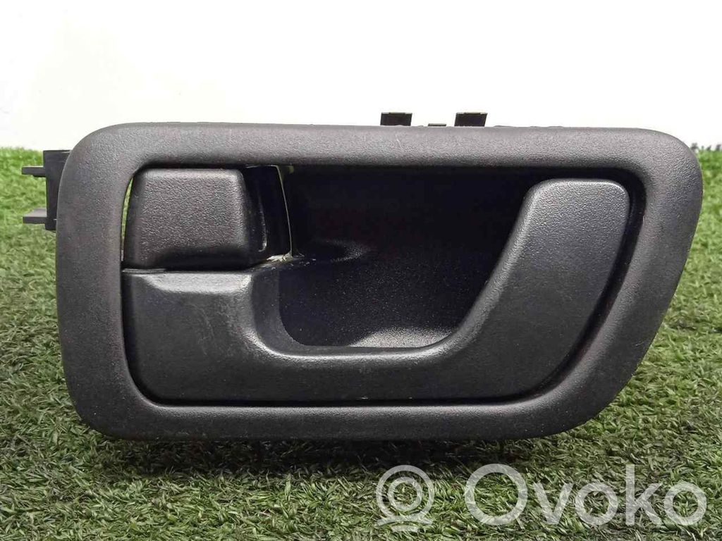 Manecilla interna puerta trasera   MR432271