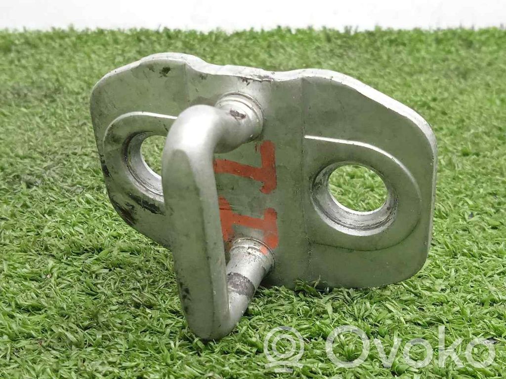 Задний замок   4589050AA,RESBALON