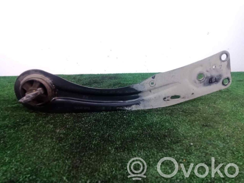 Brazo de suspensión trasero   CV615K652AAD
