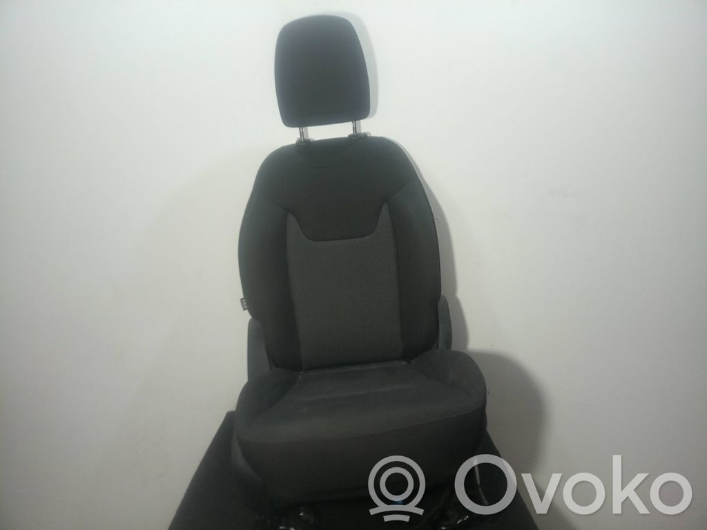 Front passenger seat   NEGRO