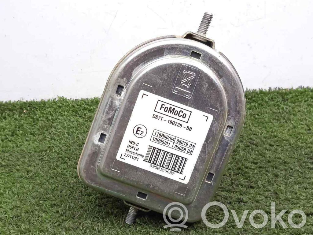 Other control units/modules   DS7T19G229BB