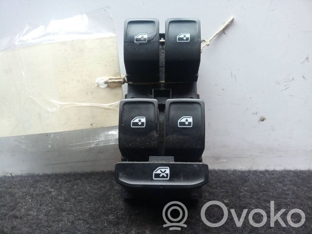 Seat Toledo IV (NH) Interruttore di controllo dell’alzacristalli elettrico