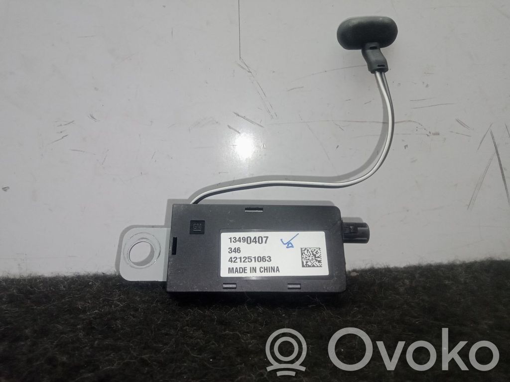 Opel Astra K Antenă radio 