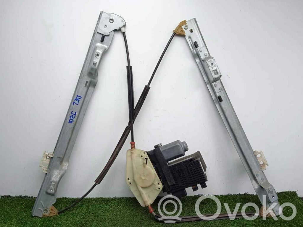 Citroen C4 Grand Picasso Macara geam față manuală 