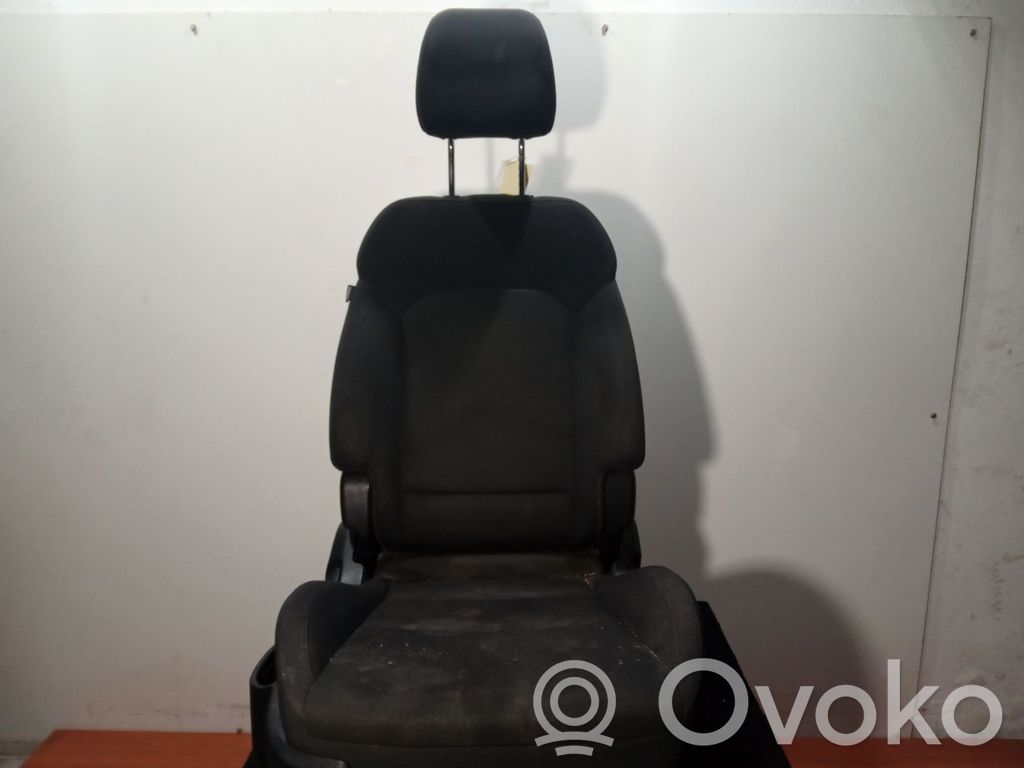 KIA Carens III Beifahrersitz 