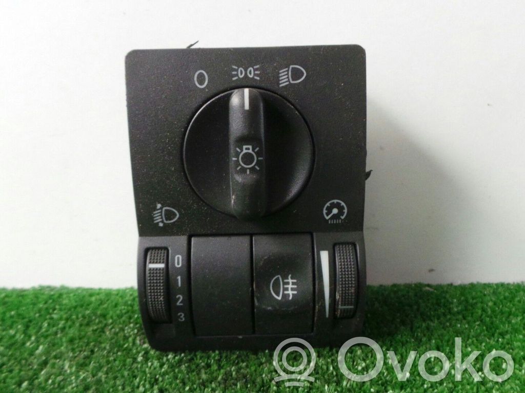Multifunctional control switch/knob   9116612,CORSAC