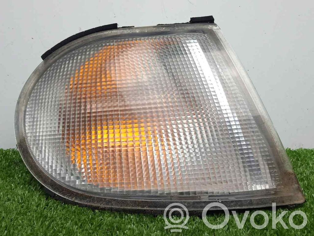 Front indicator light   TRANSPARENTE