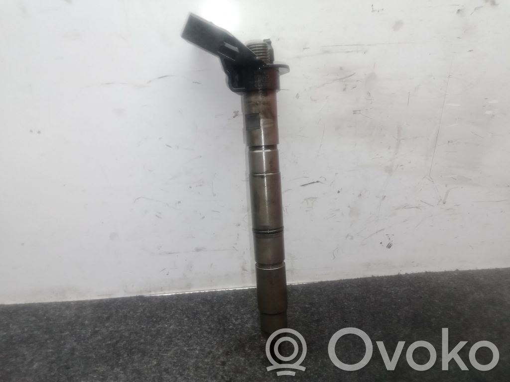 Polttoainesuutin   059130277AB,BOSCH