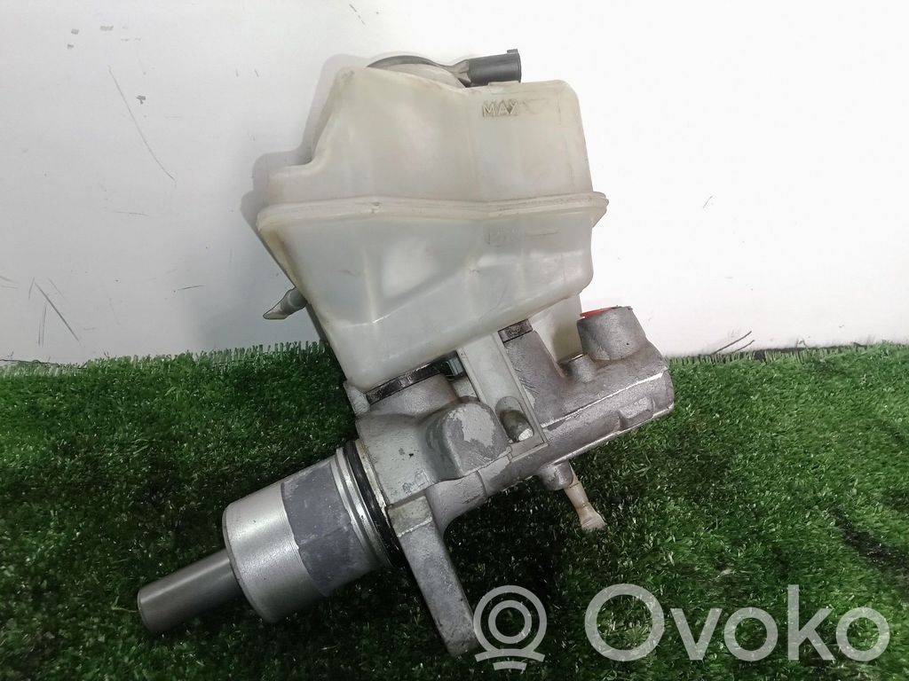 BMW X5 E53 Brake booster 