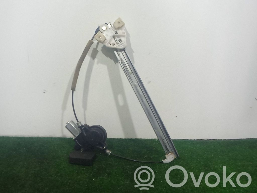 Front door manual window regulator   SINREFERENCIA