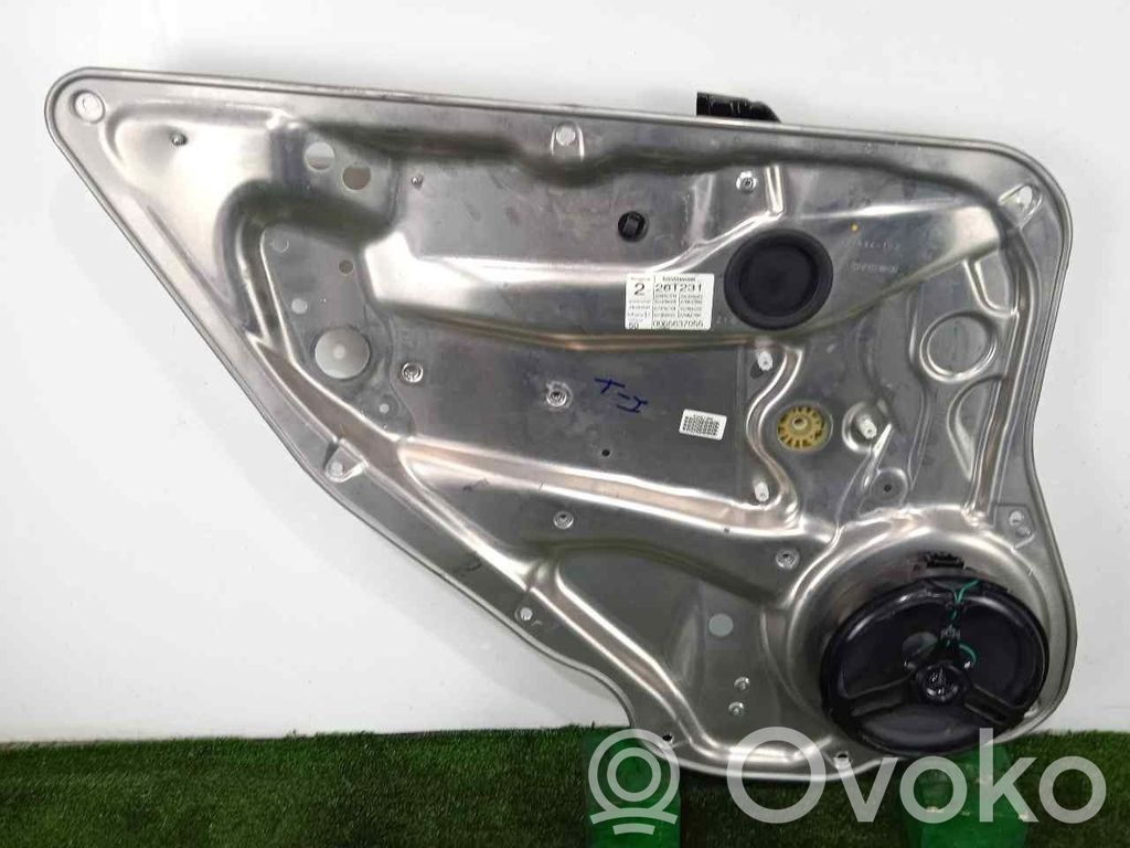 Mercedes-Benz C W203 Meccanismo di sollevamento del finestrino posteriore senza motorino 