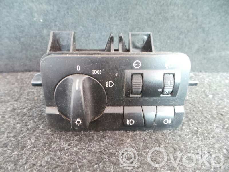 Multifunctional control switch/knob