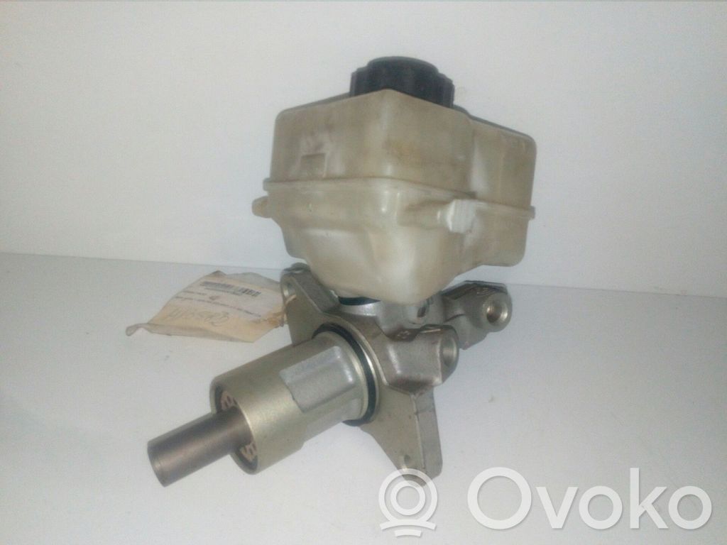 Brake booster   2SALIDAS