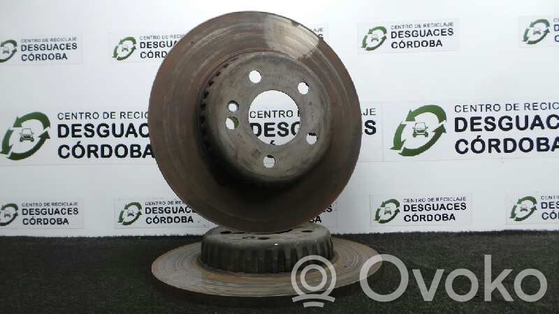 Mercedes-Benz C W205 Aizmugurējais bremžu disks 
